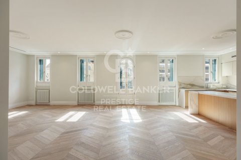 Penthouse w Barcelona, Hiszpania 3 sypialnie, 200 mkw. nr 159528 – zdjęcie 5