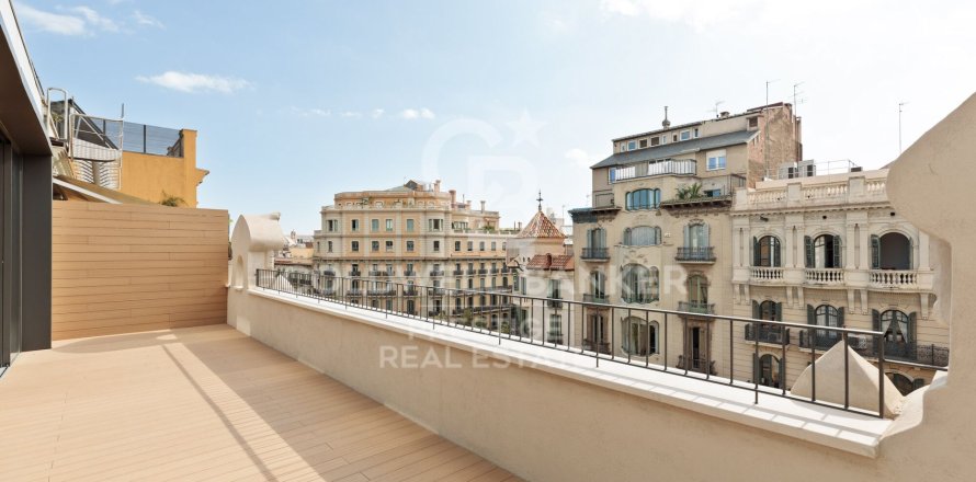 Penthouse w Barcelona, Hiszpania 3 sypialnie, 200 mkw. nr 159528