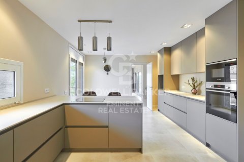 Dom w Sant Cugat Del Valles, Barcelona, Hiszpania 6 sypialni, 1046 mkw. nr 159526 – zdjęcie 20