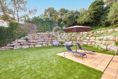 Dom w Sant Cugat Del Valles, Barcelona, Hiszpania 6 sypialni, 1046 mkw. nr 159526 – zdjęcie 5