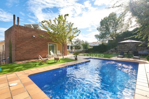 House in Sant Cugat Del Valles, Barcelona, Spanien 6 Schlafzimmer, 1046 m2 Nr. 159526