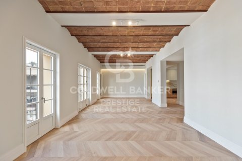Penthouse w Barcelona, Hiszpania 3 sypialnie, 220 mkw. nr 159529 – zdjęcie 4