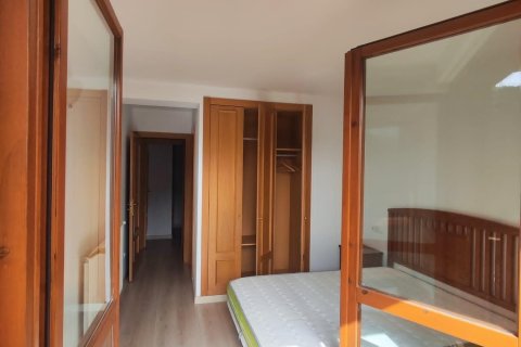 Lägenhet för uthyrning i Principado De Andorra (Ninguna Poblacion Tiene C.P.), Lleida, Spanien 3 sovrum, 73 kvm. Nr. 179201 - foto 7