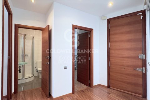 Appartamento in affitto a Valencia, Spagna 3 camere da letto, 113 mq. N° 179200 - foto 8