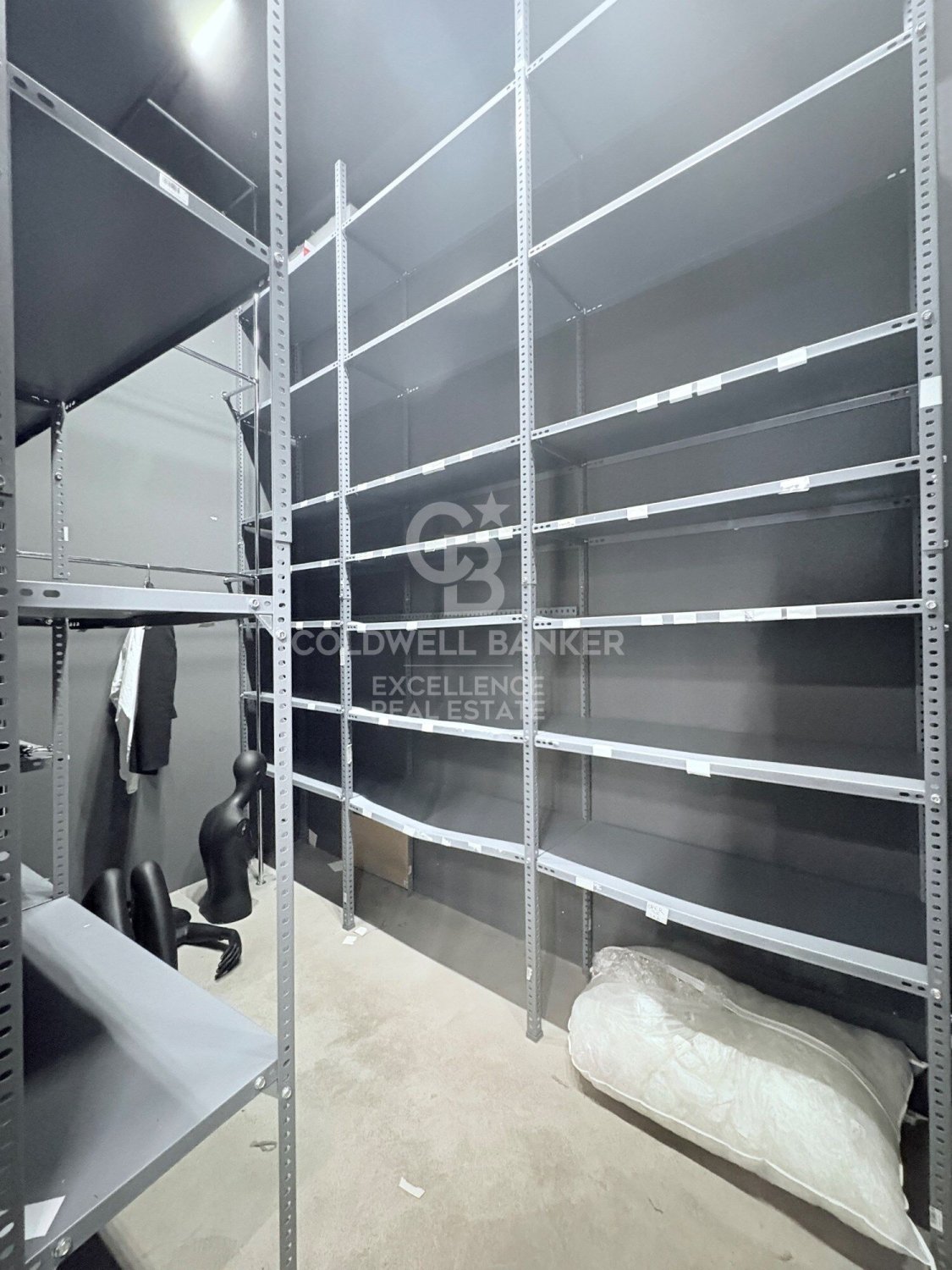 Liikekiinteistö Valencia, Espanja 105 m2 No. 179203
