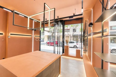 Commercial property à louer à Valencia, Espagne, 105 m2 No. 179203 - photo 3
