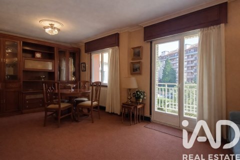 Apartment in Castro-Urdiales, Cantabria, Spain 3 bedrooms, 100 sq.m. No. 172613