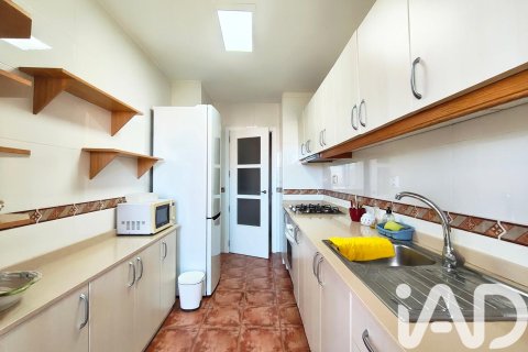 Apartment for sale in Alicante, Spain 3 bedrooms, 131 sq.m. No. 172616 - photo 14