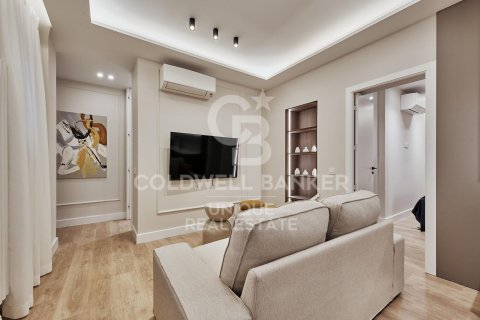 Apartment à vendre à Madrid, Espagne, 2 chambres, 80 m2 No. 179146 - photo 3