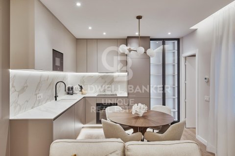 Apartment à vendre à Madrid, Espagne, 2 chambres, 80 m2 No. 179146 - photo 5