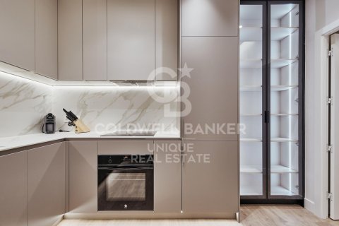 Apartment à vendre à Madrid, Espagne, 2 chambres, 80 m2 No. 179146 - photo 11