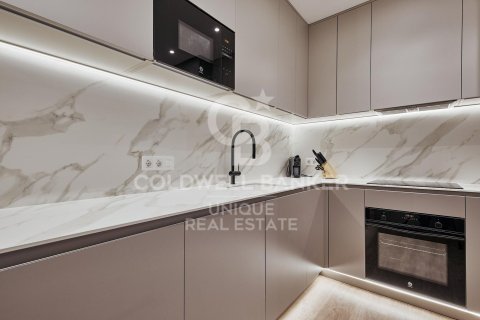 Apartment à vendre à Madrid, Espagne, 2 chambres, 80 m2 No. 179146 - photo 10