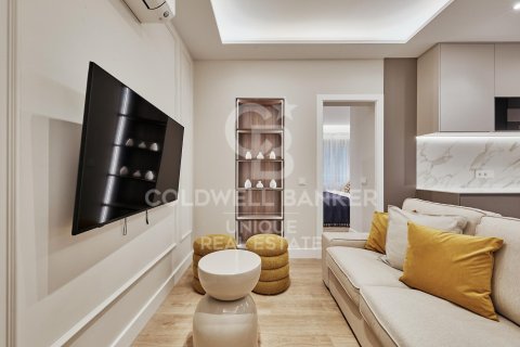 Apartment à vendre à Madrid, Espagne, 2 chambres, 80 m2 No. 179146 - photo 2