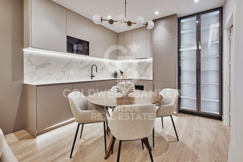 Apartment à vendre à Madrid, Espagne, 2 chambres, 80 m2 No. 179146 - photo 6