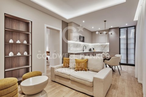 Apartment à Madrid, Espagne 2 chambres, 80 m2 No. 179146
