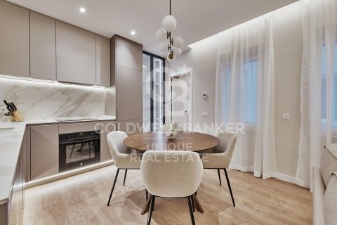 Apartment à vendre à Madrid, Espagne, 2 chambres, 80 m2 No. 179146 - photo 12
