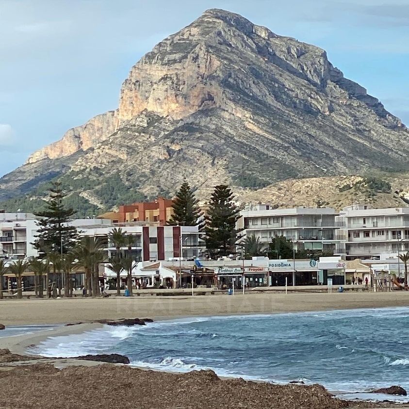 Propiedad comercial en Jávea, Alicante, España 478 m2 No. 179145