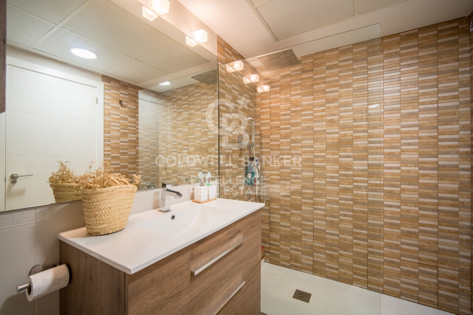 Apartment in Valencia, Spain 3 bedrooms, 128 sq.m. No. 179139