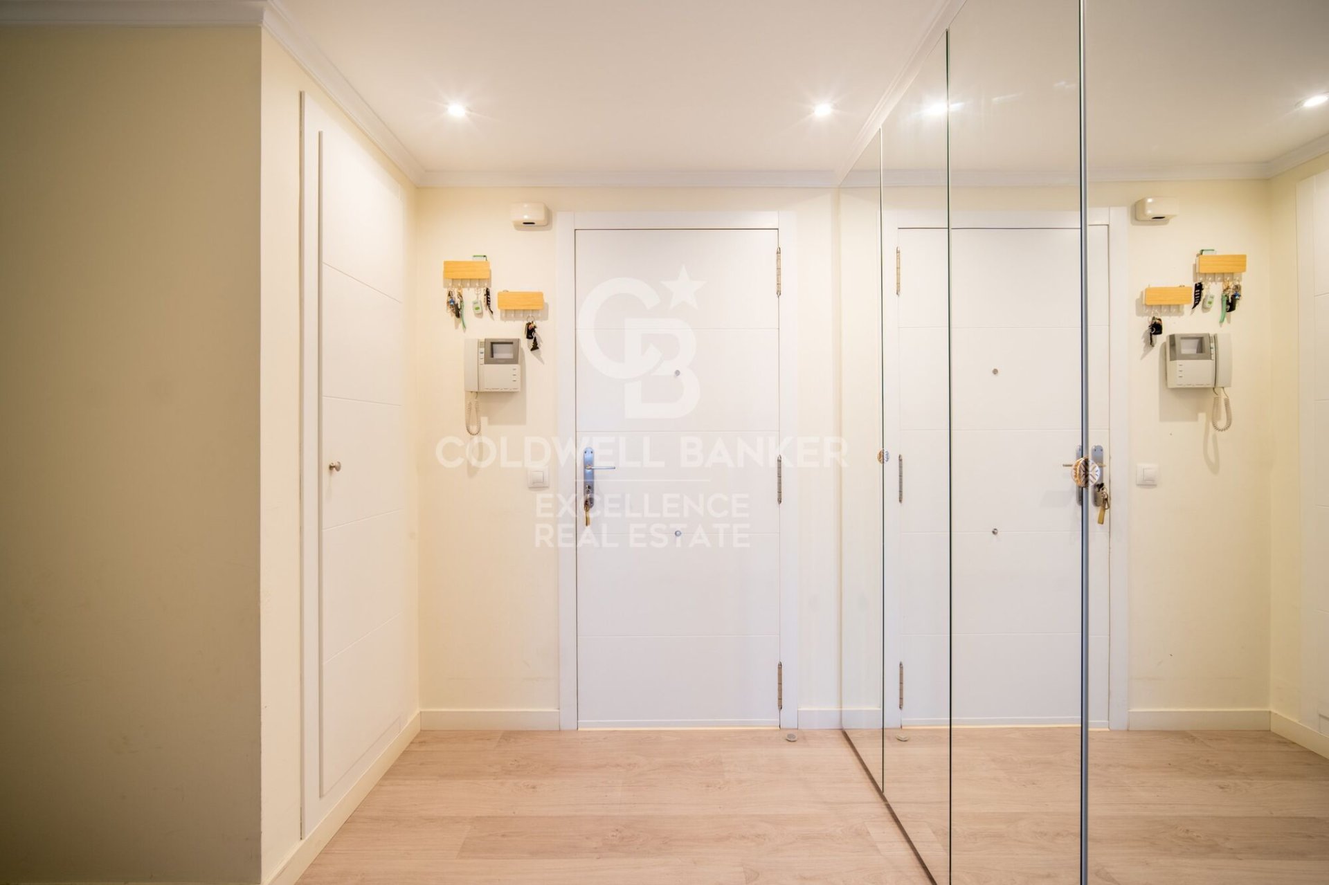 Apartment in Valencia, Spain 3 bedrooms, 128 sq.m. No. 179139