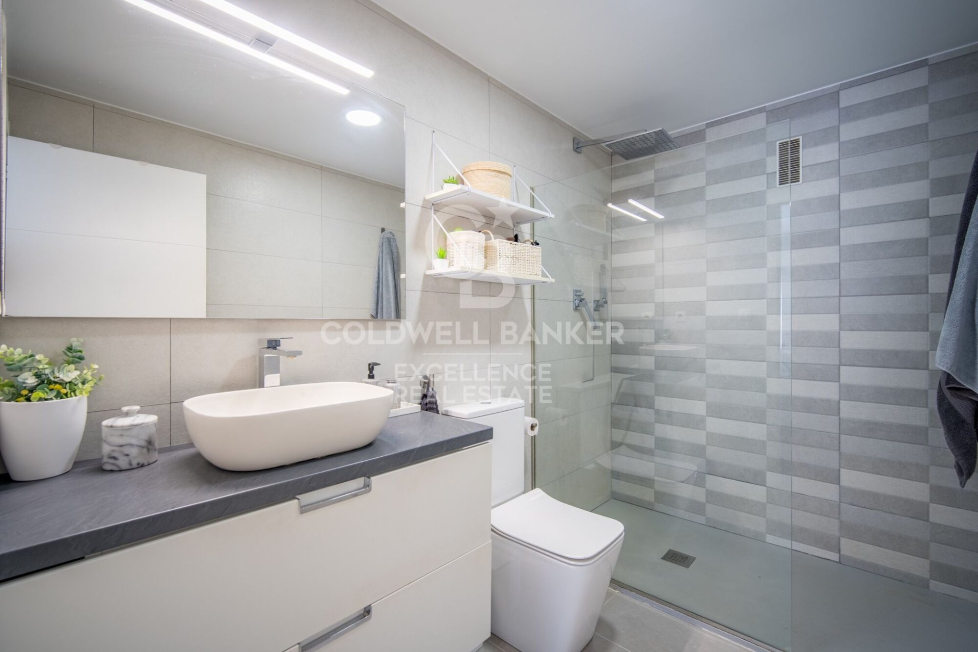 Apartment in Valencia, Spain 3 bedrooms, 128 sq.m. No. 179139
