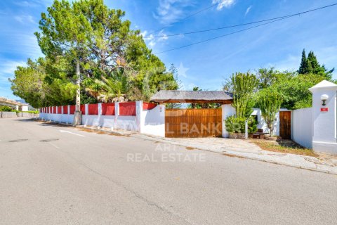 Villa à vendre à Estepona, Malaga, Espagne, 8 chambres, 708 m2 No. 179140 - photo 2