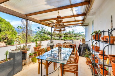 Villa à vendre à Estepona, Malaga, Espagne, 8 chambres, 708 m2 No. 179140 - photo 7