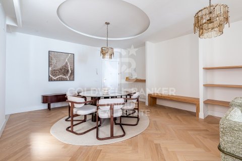 Apartment à vendre à Madrid, Espagne, 3 chambres, 176 m2 No. 179142 - photo 8