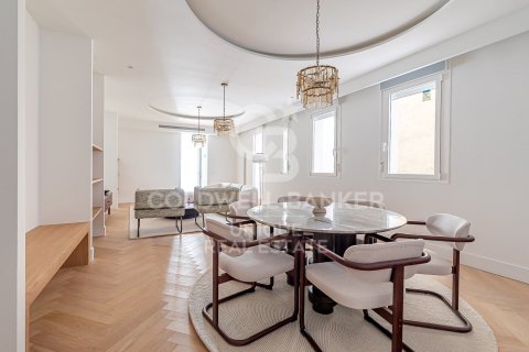 Apartment à vendre à Madrid, Espagne, 3 chambres, 176 m2 No. 179142 - photo 9