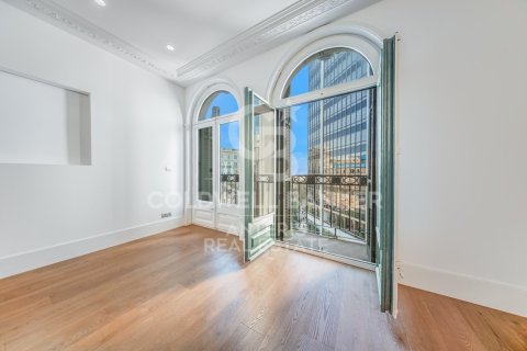 Penthouse à vendre à Barcelona, Espagne, 2 chambres, 138 m2 No. 179144 - photo 3