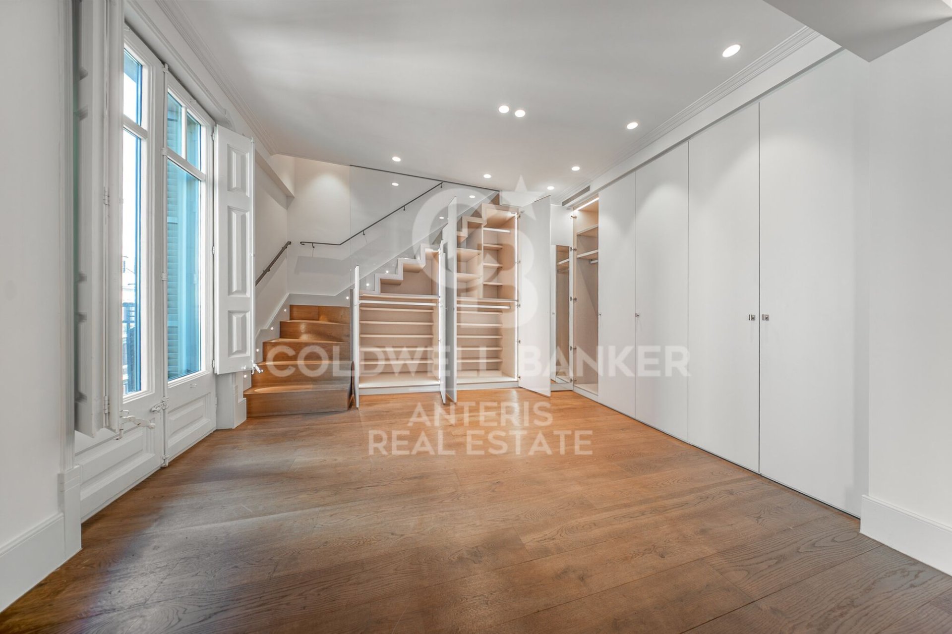 Penthouse in Barcelona, Spain 2 bedrooms, 138 sq.m. No. 179144