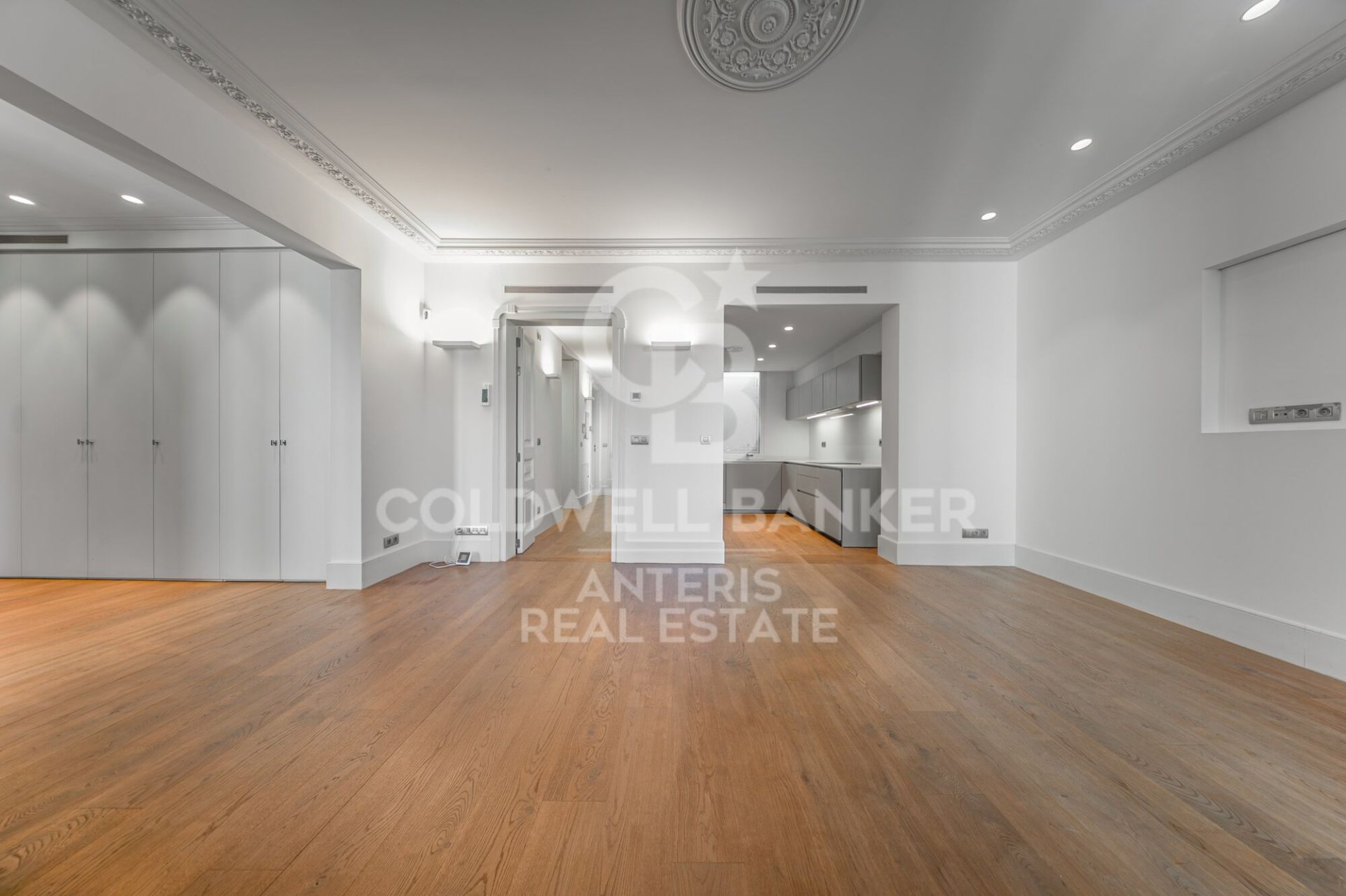Penthouse in Barcelona, Spain 2 bedrooms, 138 sq.m. No. 179144