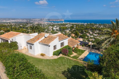 Villa for sale in Javea, Alicante, Spain 4 bedrooms, 325 sq.m. No. 157514 - photo 5