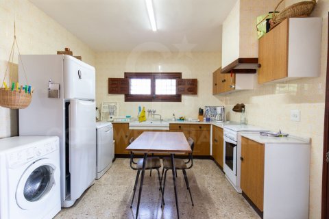 Villa for sale in Javea, Alicante, Spain 4 bedrooms, 325 sq.m. No. 157514 - photo 11