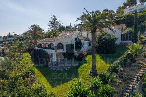 Villa for sale in Javea, Alicante, Spain 4 bedrooms, 325 sq.m. No. 157514 - photo 4