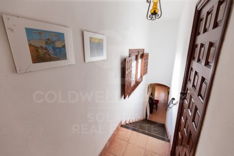 Villa for sale in Javea, Alicante, Spain 4 bedrooms, 325 sq.m. No. 157514 - photo 14