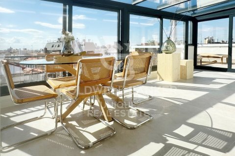 Penthouse w Madrid, Hiszpania 3 sypialnie, 149 mkw. nr 157512 – zdjęcie 10