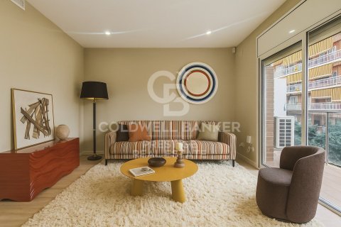 Apartamento en Barcelona, España 3 dormitorios, 94 m2 No. 157513
