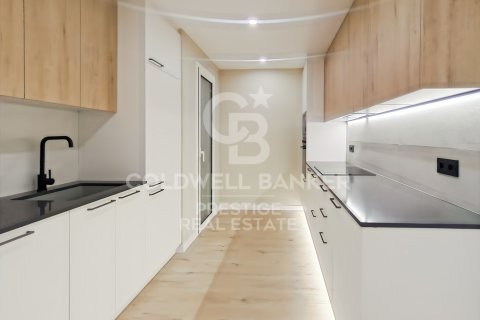 Apartamento en venta en Barcelona, España 3 dormitorios, 94 m2 No. 157513 - foto 5