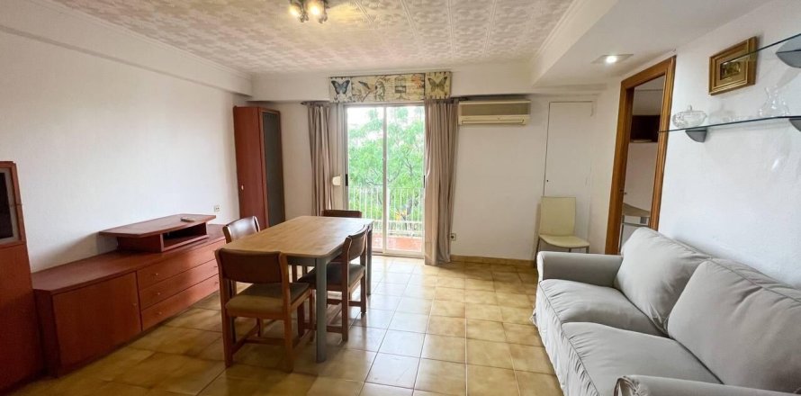 Huoneisto Valencia, Espanja 1 makuuhuone, 93 m2 No. 165206