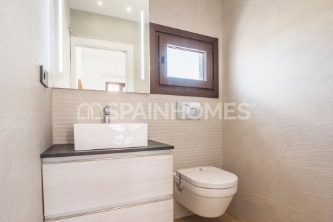 Villa pārdošanā Finestrat, Alicante, Spānijā 5 istabas, 224 m2 Nr. 166865 - attēls 16