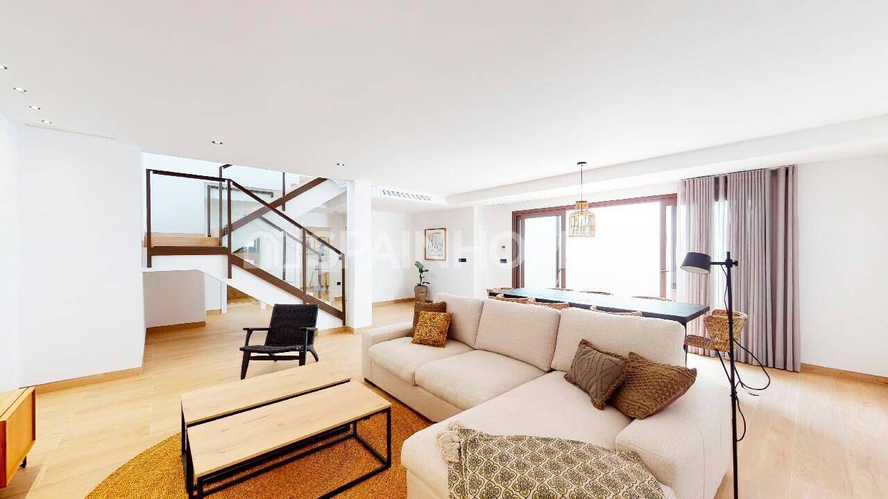 Villa in Finestrat, Alicante, Spain 5 bedrooms, 224 sq.m. No. 166865