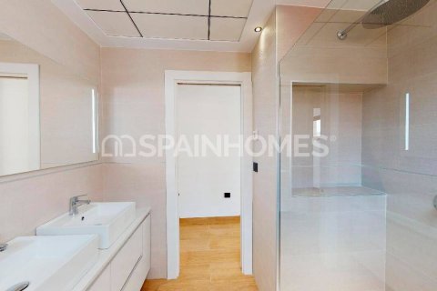 Villa pārdošanā Finestrat, Alicante, Spānijā 5 istabas, 224 m2 Nr. 166865 - attēls 17