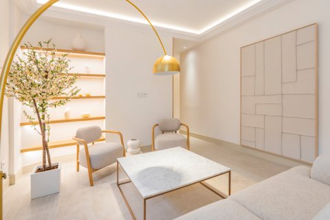 Dzīvoklis pārdošanā Madrid, Spānijā 3 istabas, 97 m2 Nr. 107047 - attēls 8