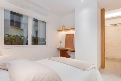 Dzīvoklis pārdošanā Madrid, Spānijā 3 istabas, 97 m2 Nr. 107047 - attēls 13