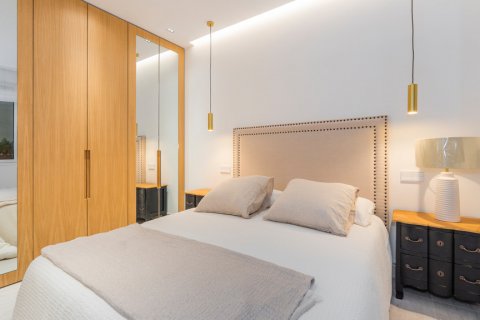 Dzīvoklis pārdošanā Madrid, Spānijā 3 istabas, 97 m2 Nr. 107047 - attēls 14