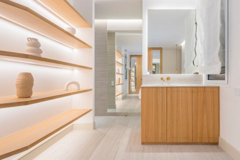 Dzīvoklis pārdošanā Madrid, Spānijā 3 istabas, 97 m2 Nr. 107047 - attēls 24