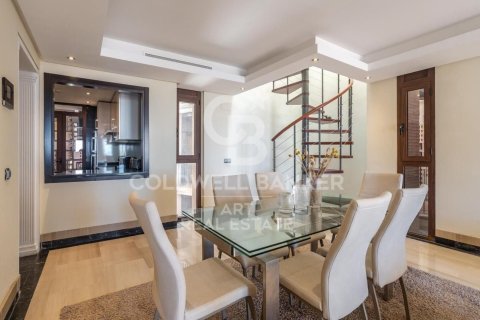 Penthouse for sale in Estepona, Malaga, Spain 2 bedrooms, 127 sq.m. No. 159448 - photo 4