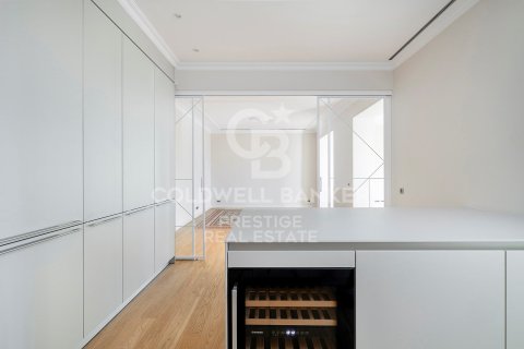 Apartment à vendre à Barcelona, Espagne, 3 chambres, 188 m2 No. 159449 - photo 18