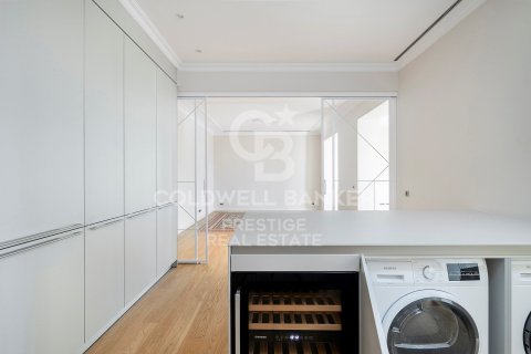 Apartamento en venta en Barcelona, España 3 dormitorios, 188 m2 No. 159449 - foto 19