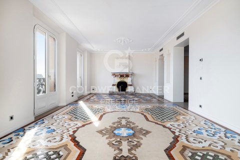 Penthouse for sale in Barcelona, Spain 3 bedrooms, 273 sq.m. No. 159452 - photo 10